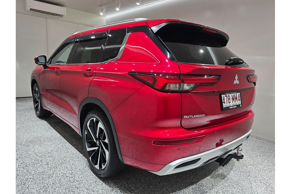 2023 Mitsubishi Outlander Exceed ZM