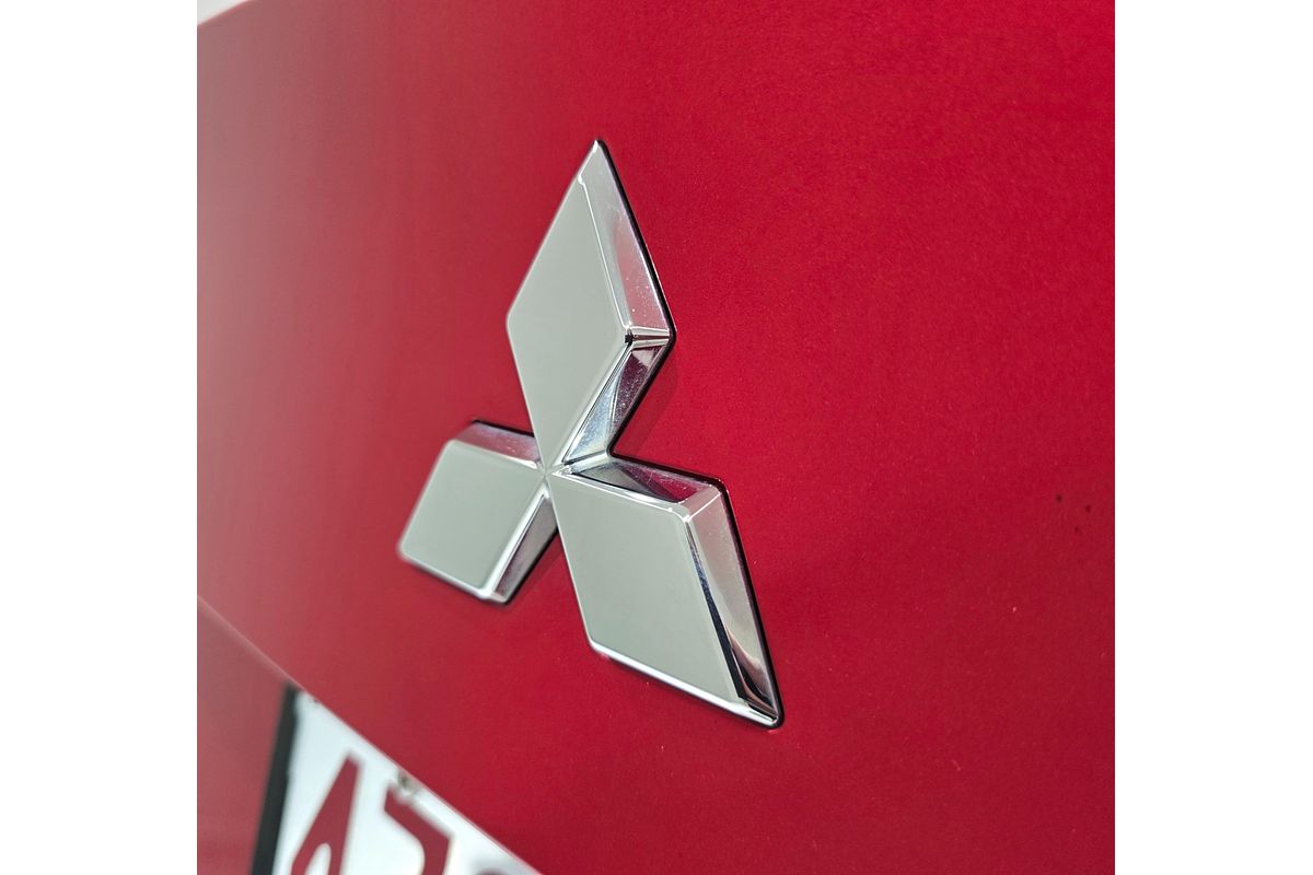 2023 Mitsubishi Outlander Exceed ZM