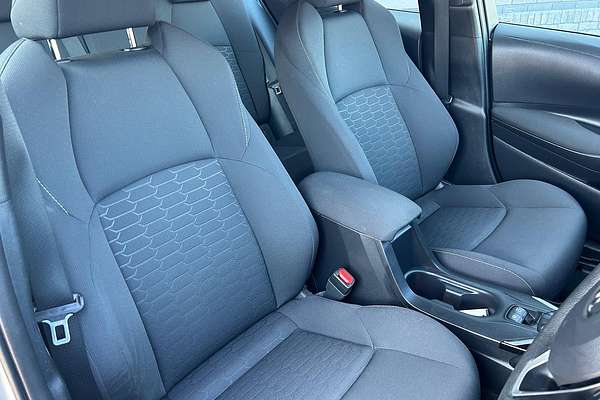 2022 Toyota Corolla Ascent Sport Hybrid ZWE219R