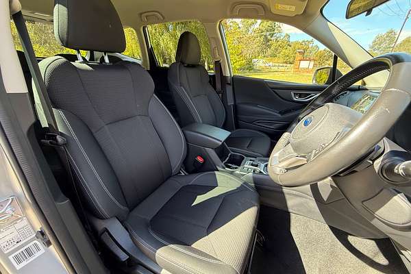 2023 Subaru Forester 2.5i S5