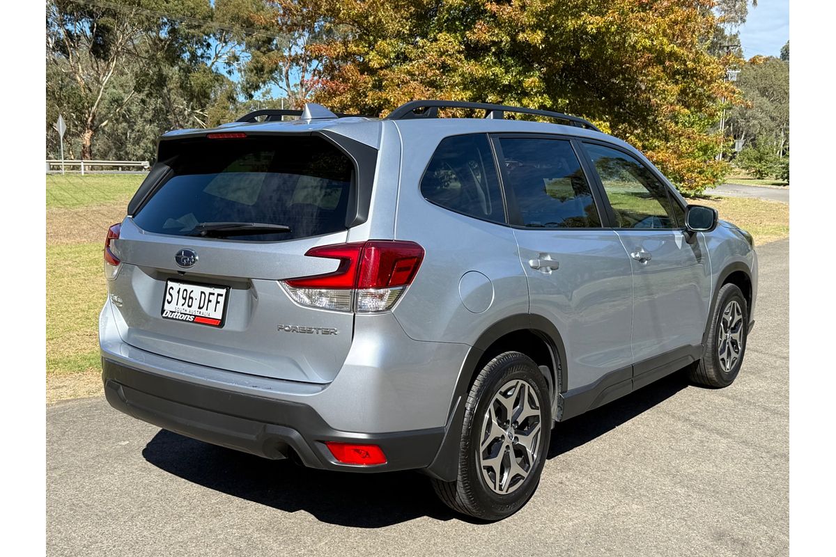 2023 Subaru Forester 2.5i S5