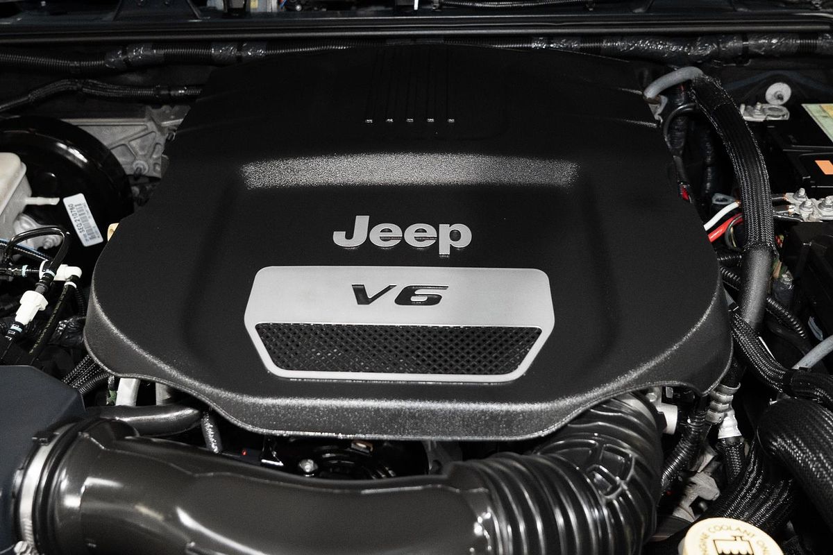 2017 Jeep Wrangler Unlimited Sport JK