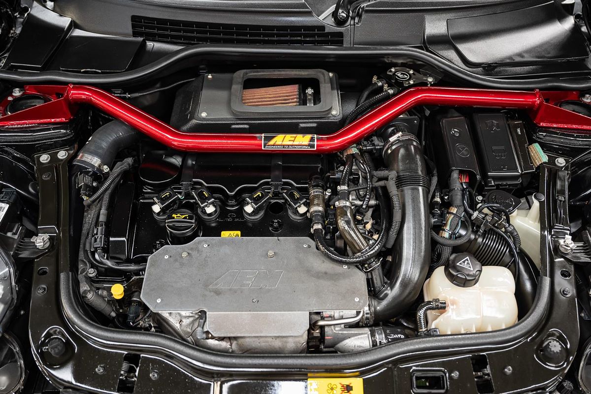 2013 MINI Hatch John Cooper Works R56 LCI
