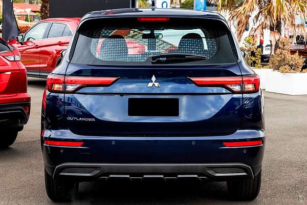 2024 Mitsubishi Outlander ES ZM