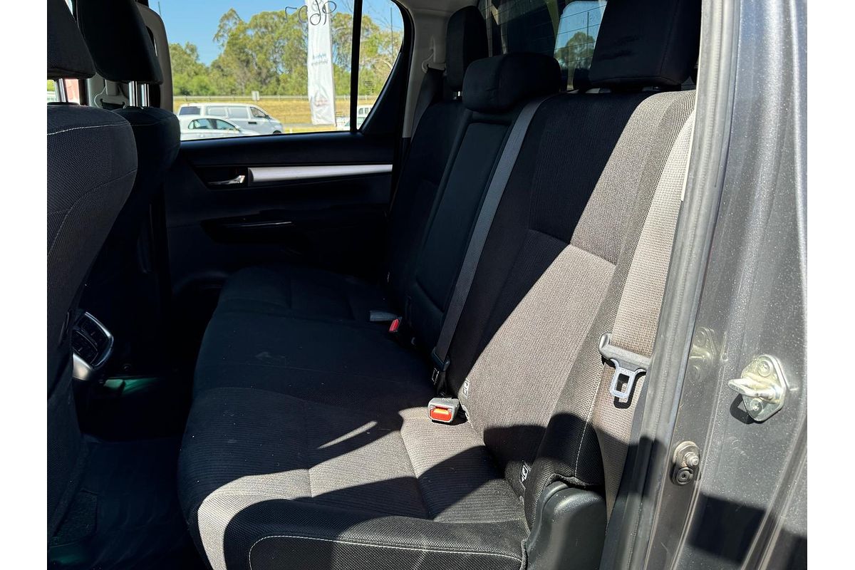 2021 Toyota Hilux SR5 GUN126R 4X4