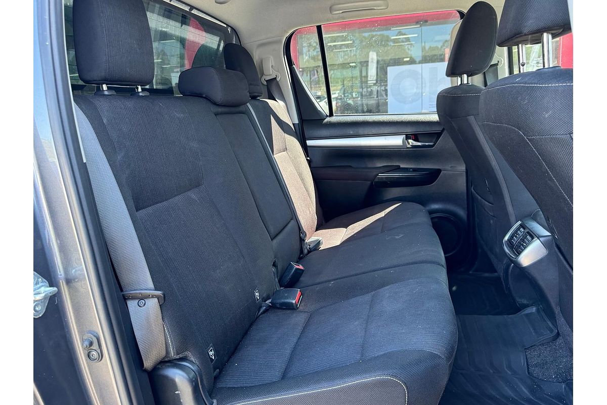 2021 Toyota Hilux SR5 GUN126R 4X4