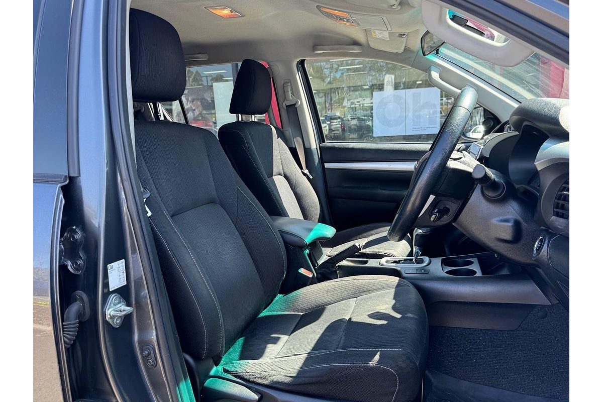 2021 Toyota Hilux SR5 GUN126R 4X4
