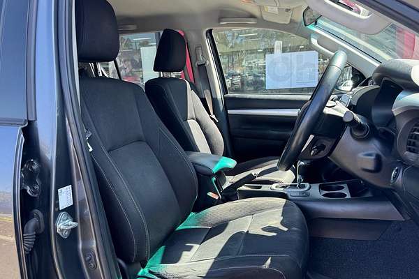 2021 Toyota Hilux SR5 GUN126R 4X4