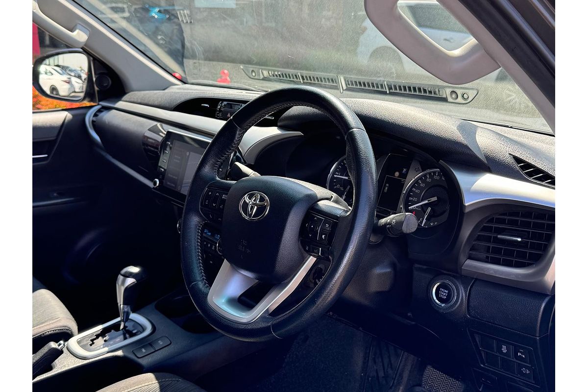 2021 Toyota Hilux SR5 GUN126R 4X4