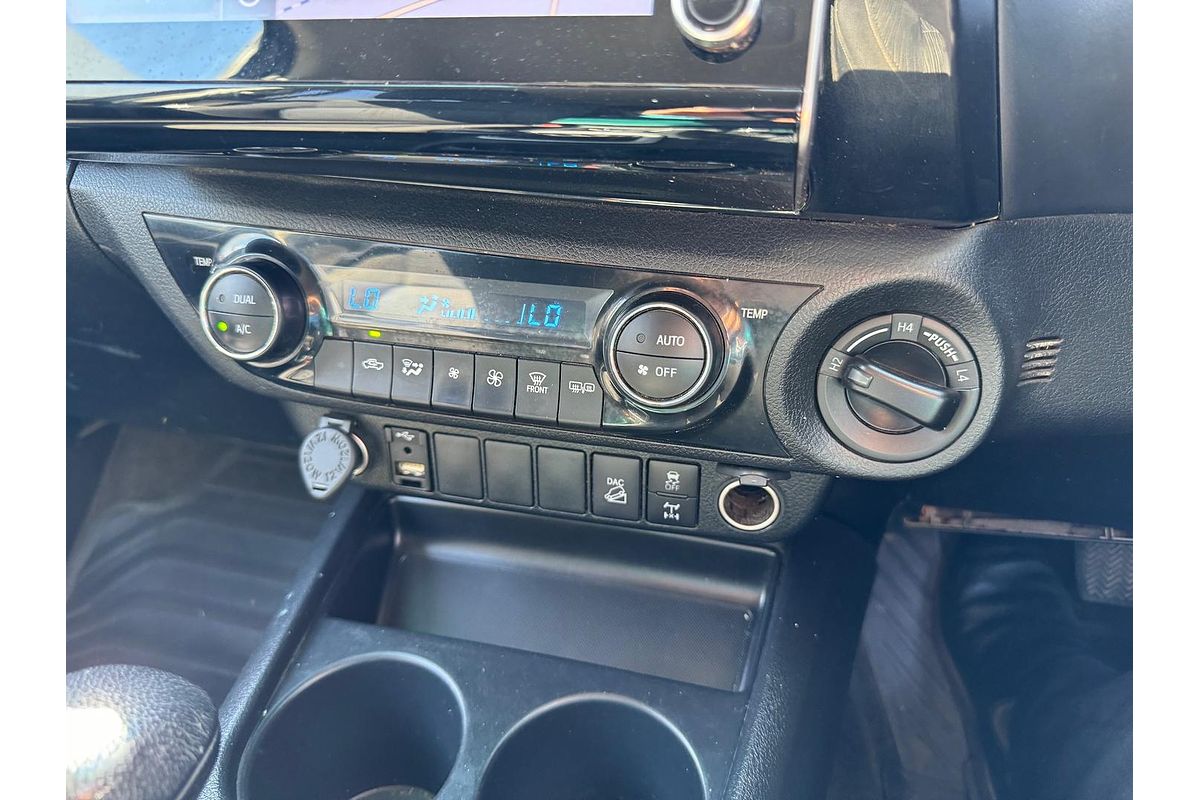 2021 Toyota Hilux SR5 GUN126R 4X4