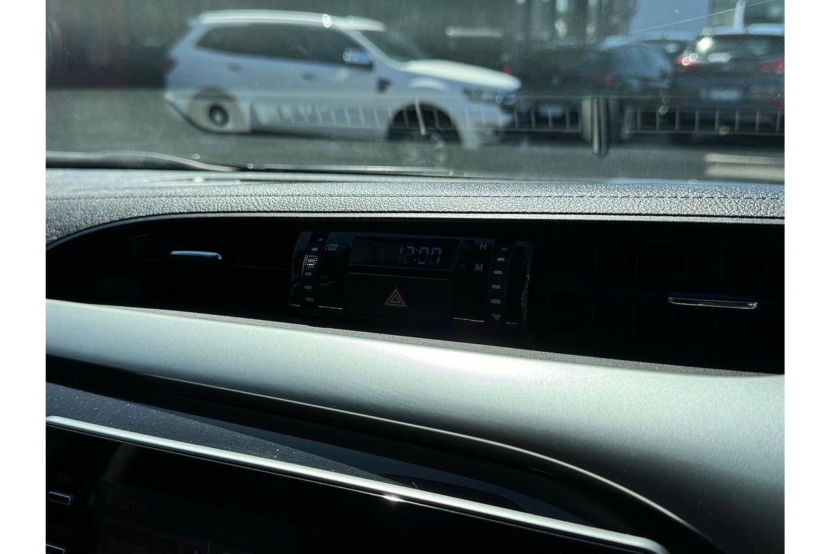 2021 Toyota Hilux SR5 GUN126R 4X4