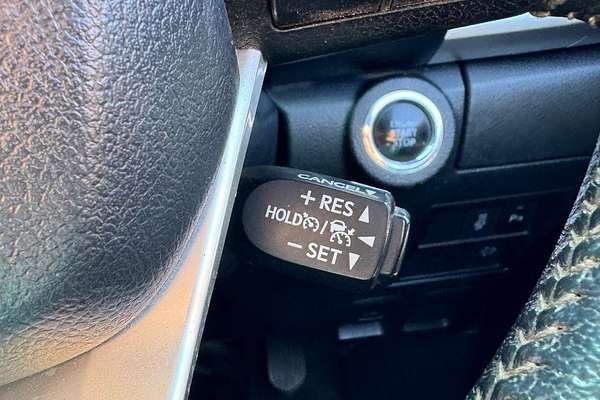 2021 Toyota Hilux SR5 GUN126R 4X4