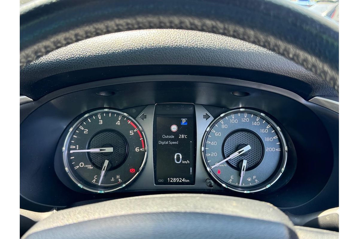 2021 Toyota Hilux SR5 GUN126R 4X4