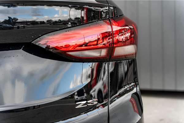 2025 MG ZS Essence ZS32
