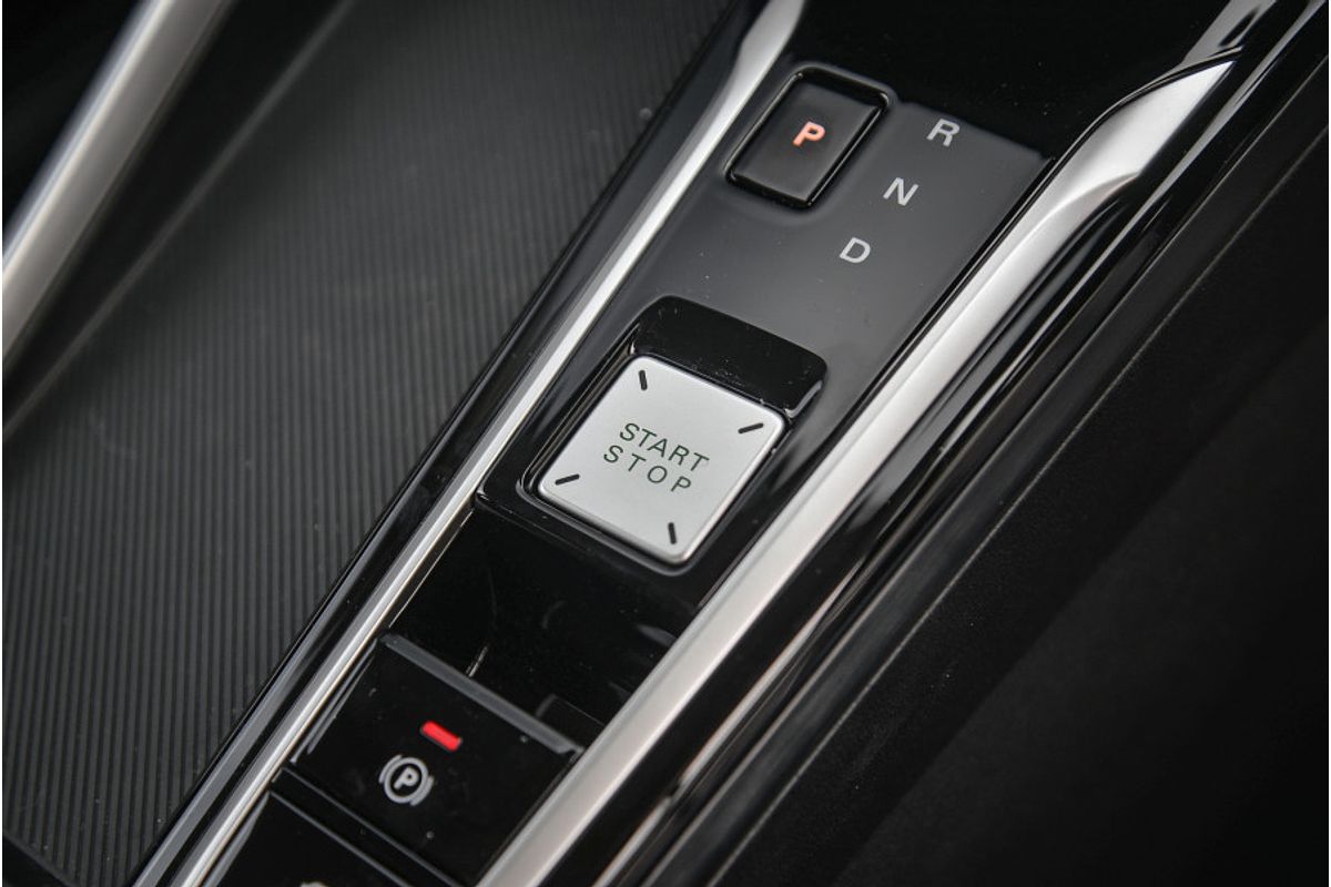 2025 MG ZS Essence ZS32