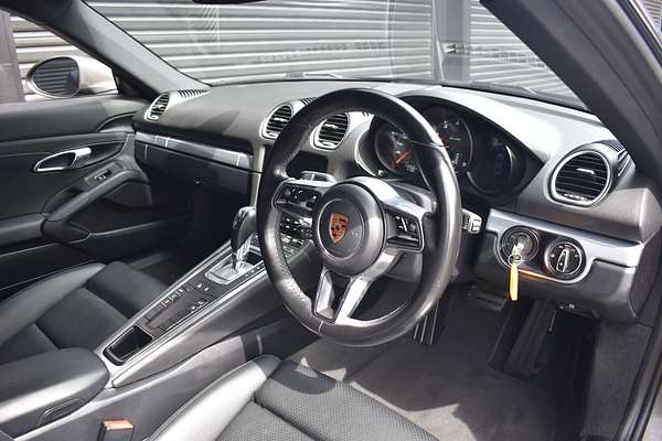 2017 Porsche 718 Cayman 982