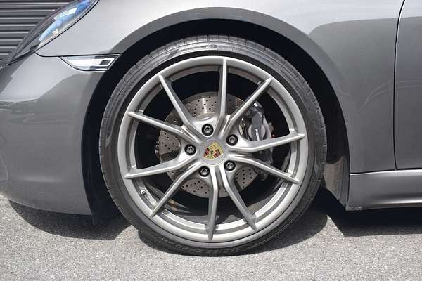 2017 Porsche 718 Cayman 982