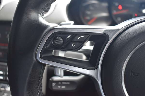 2017 Porsche 718 Cayman 982