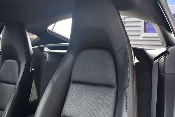 2017 Porsche 718 Cayman 982