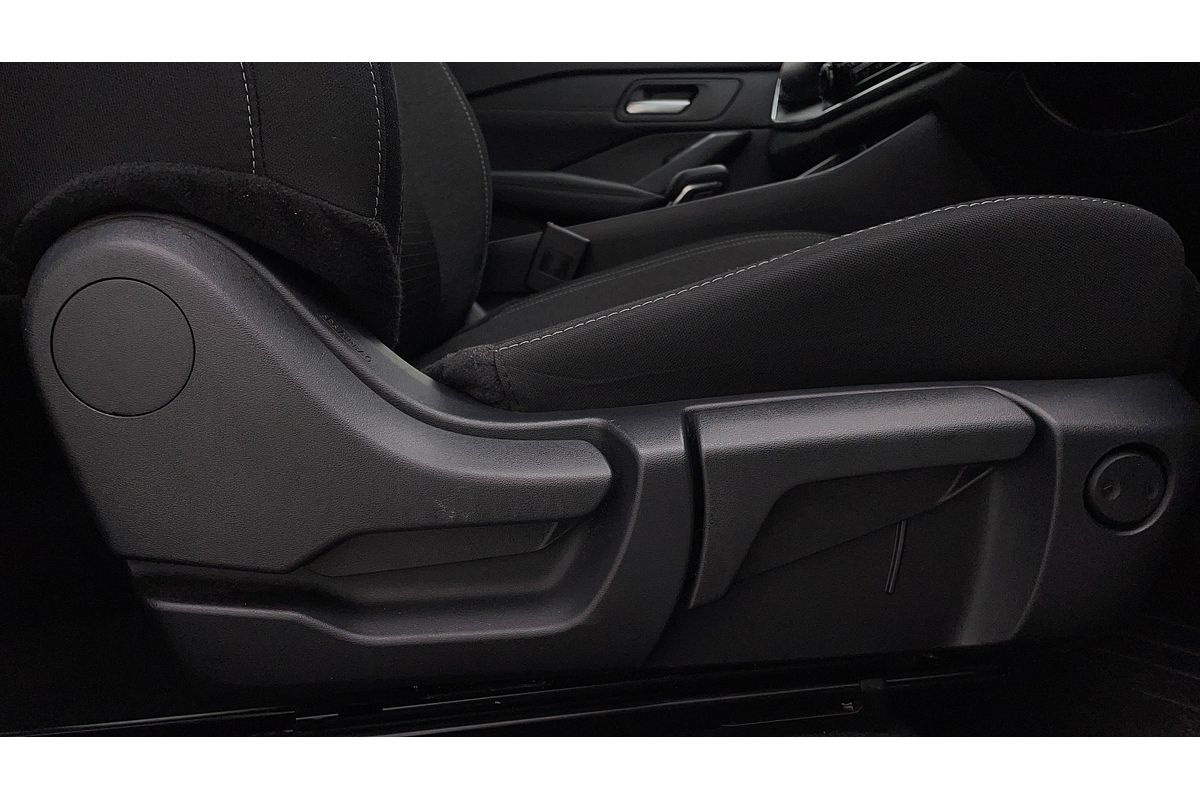 2022 Nissan QASHQAI ST J12