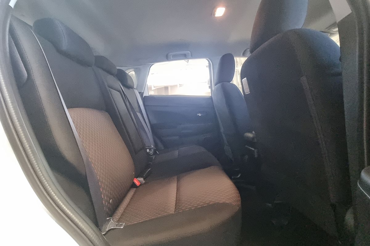 2019 Mitsubishi ASX ES XC