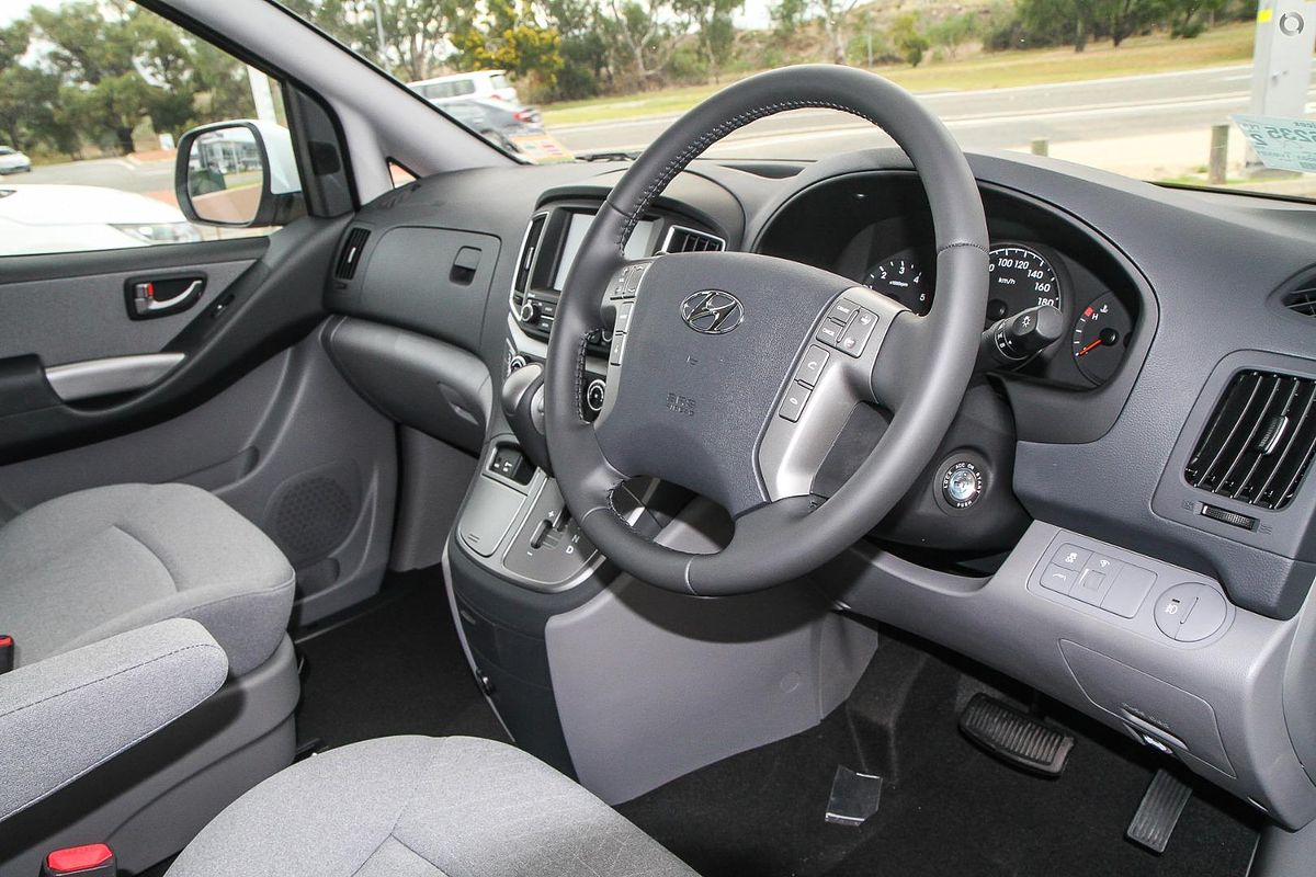 2021 Hyundai iMax Active TQ4