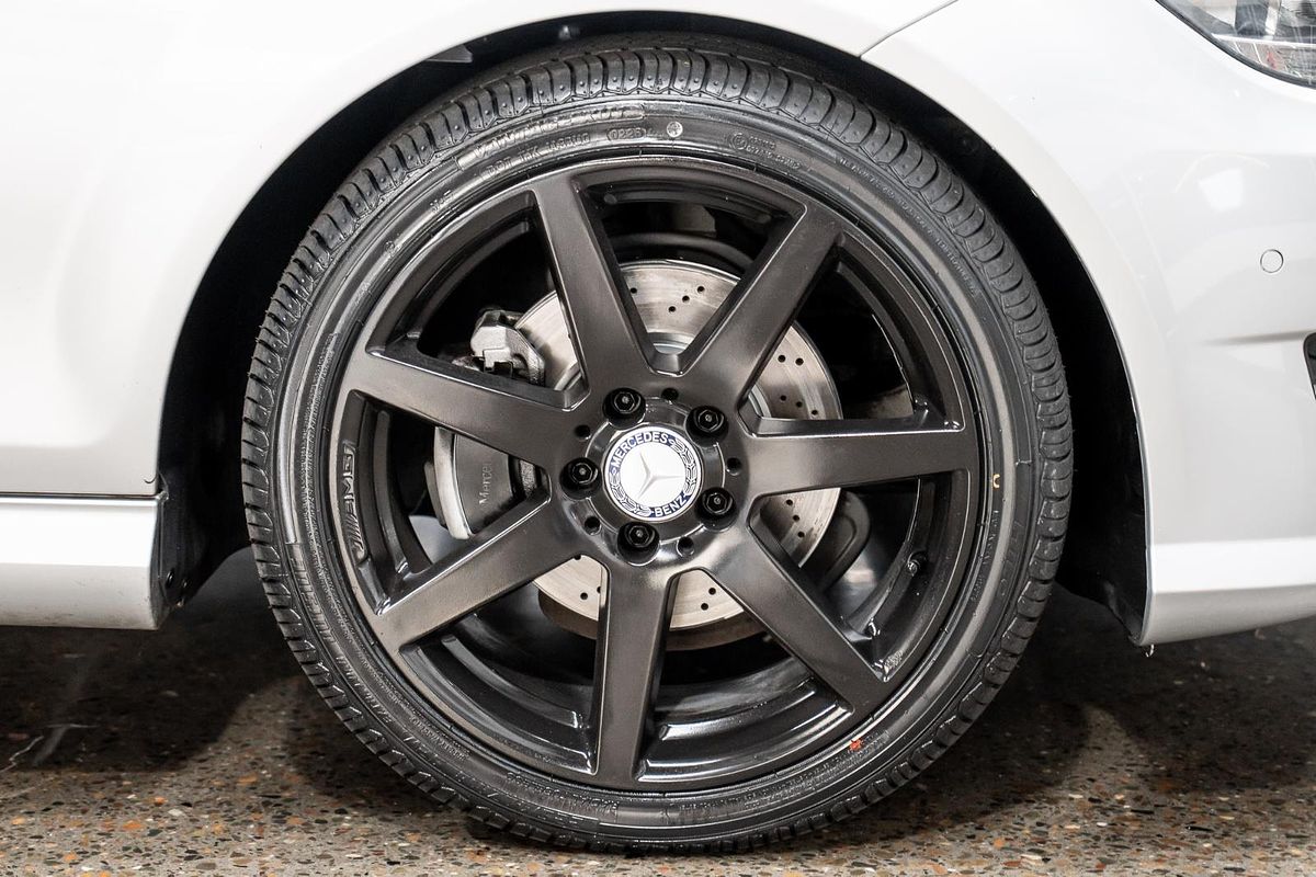 2015 Mercedes-Benz C-Class C250 Avantgarde C204
