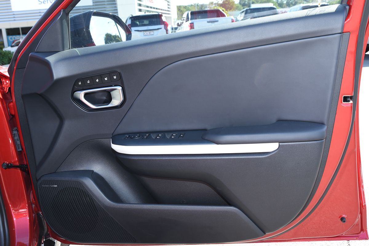 2024 Kia K4 GT-Line CL4m