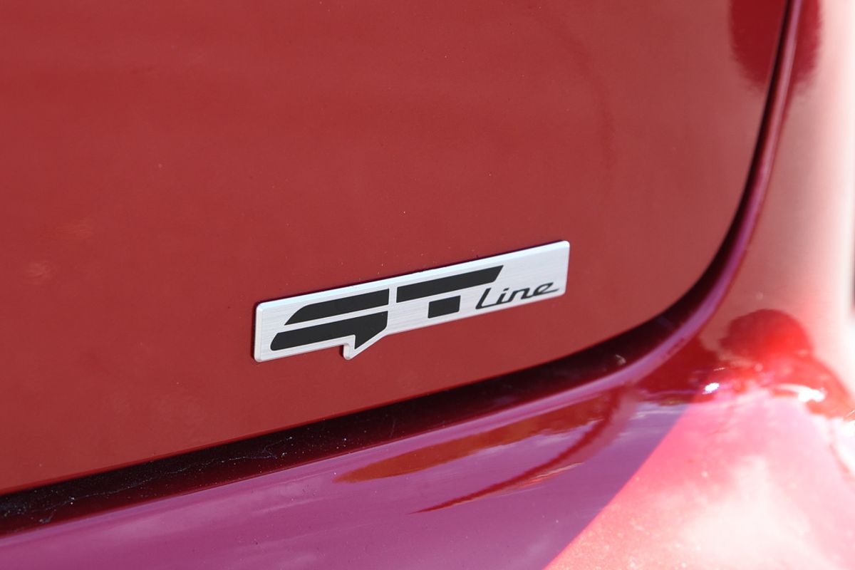2024 Kia K4 GT-Line CL4m