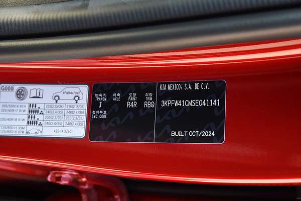 2024 Kia K4 GT-Line CL4m
