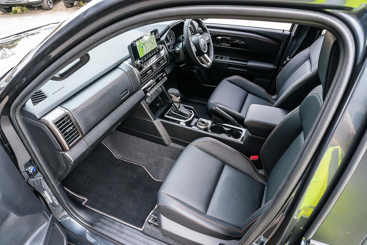 2025 Mitsubishi Triton GSR MV 4X4