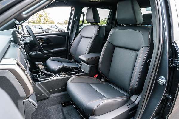 2025 Mitsubishi Triton GSR MV 4X4