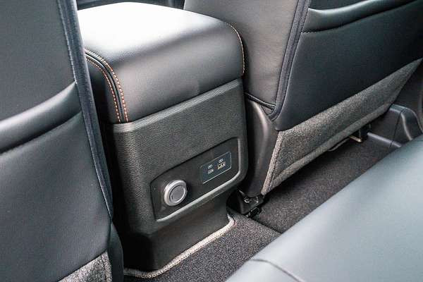 2025 Mitsubishi Triton GSR MV 4X4