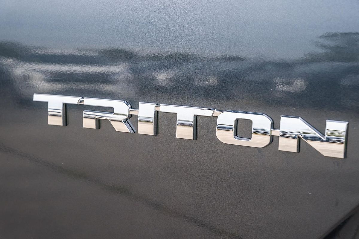 2025 Mitsubishi Triton GSR MV 4X4