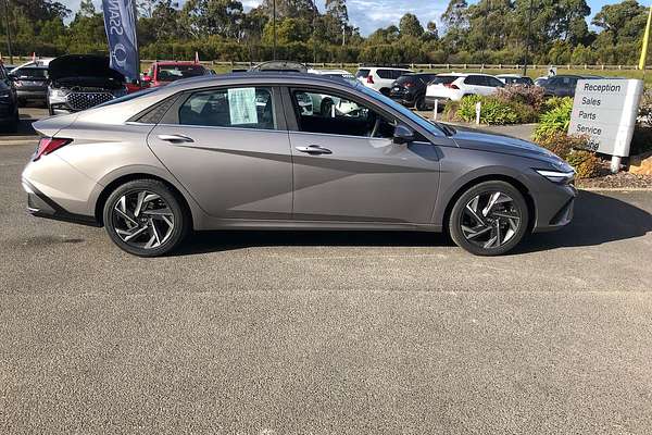 2024 Hyundai i30 Premium CN7.V2