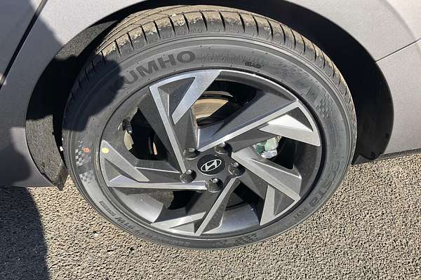 2024 Hyundai i30 Premium CN7.V2