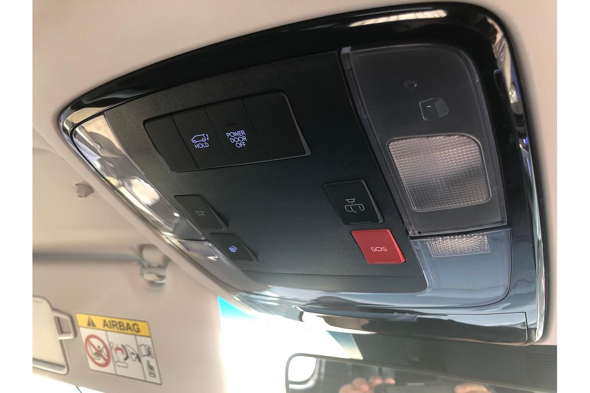 2024 Hyundai STARIA LOAD Premium US4.V3