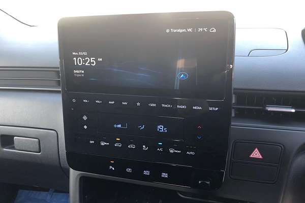 2024 Hyundai STARIA LOAD Premium US4.V3