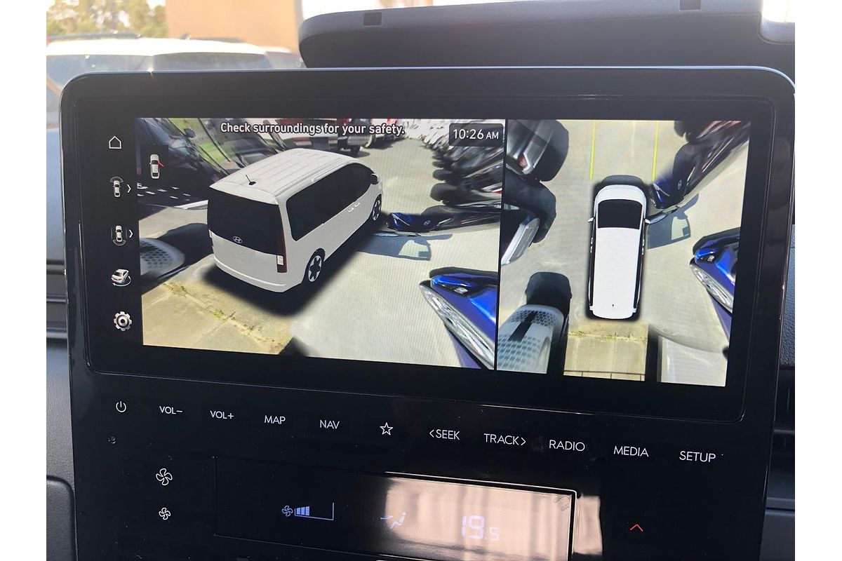 2024 Hyundai STARIA LOAD Premium US4.V3