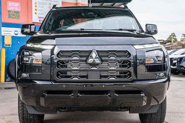2025 Mitsubishi Triton GSR MV 4X4