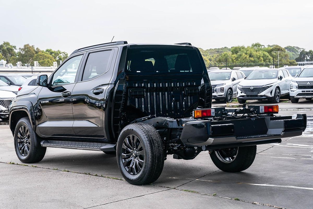 2025 Mitsubishi Triton GSR MV 4X4