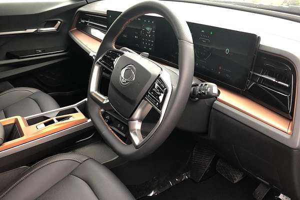 2024 KGM SsangYong Torres Ultimate J116