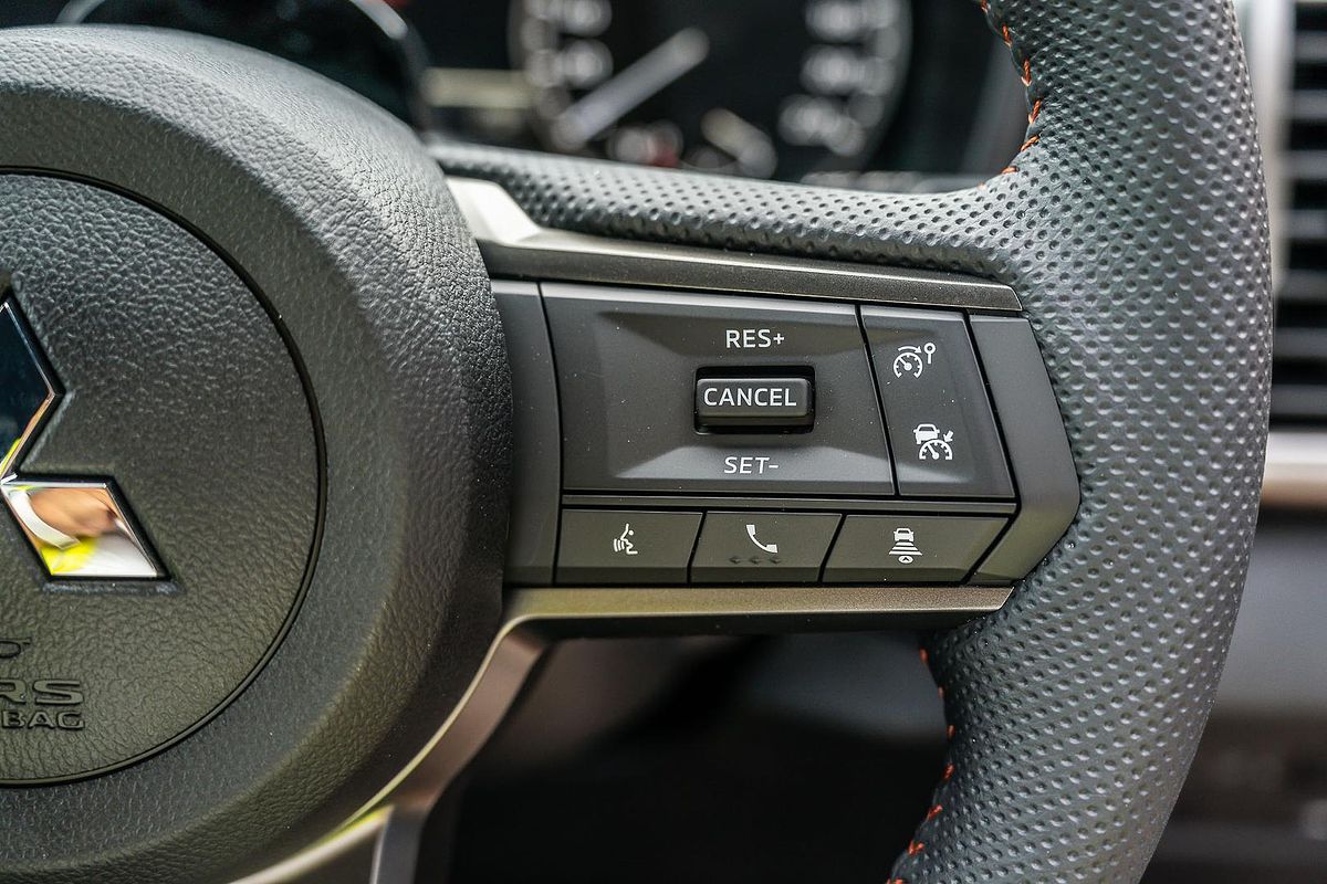 2025 Mitsubishi Triton GSR MV 4X4