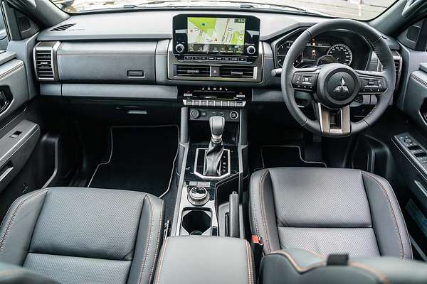 2025 Mitsubishi Triton GSR MV 4X4