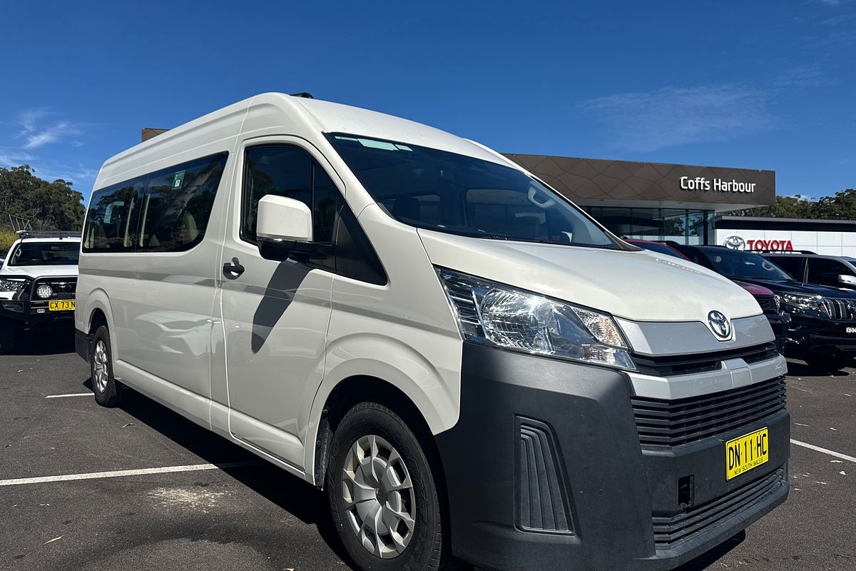 2020 Toyota Hiace Commuter GDH322R