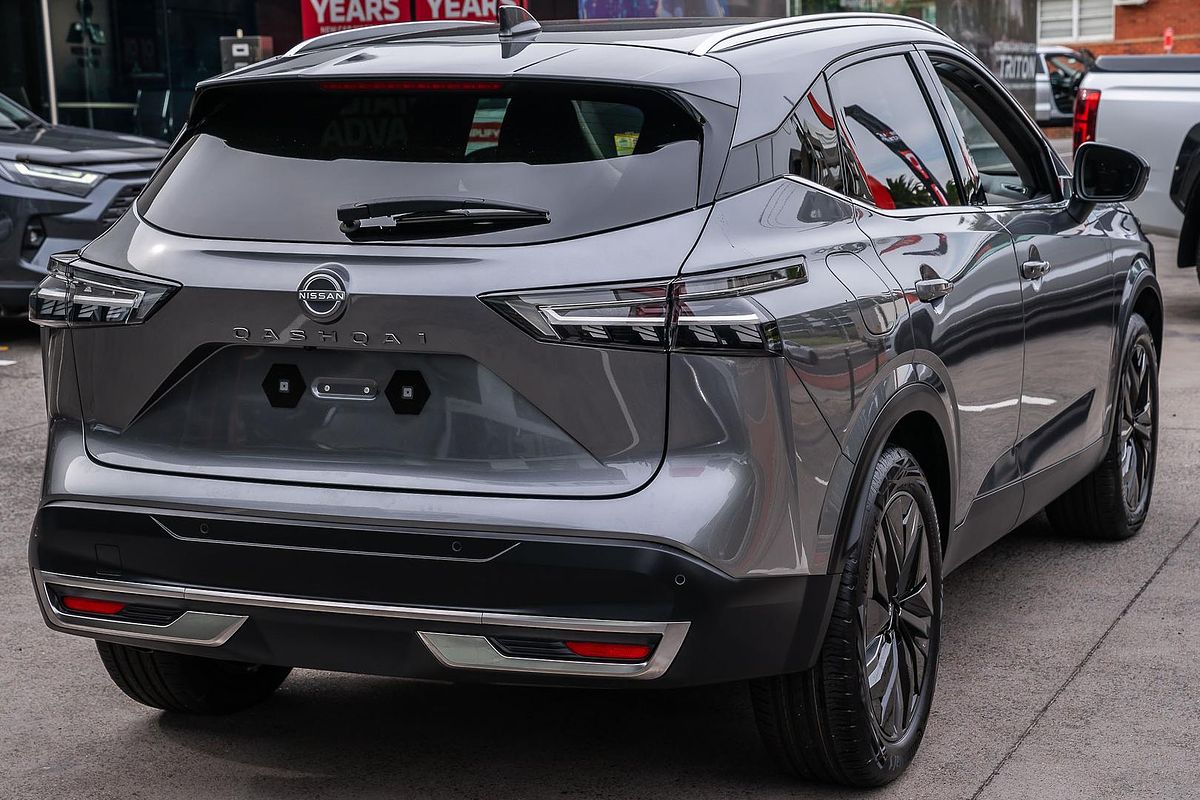 2025 Nissan QASHQAI Ti J12