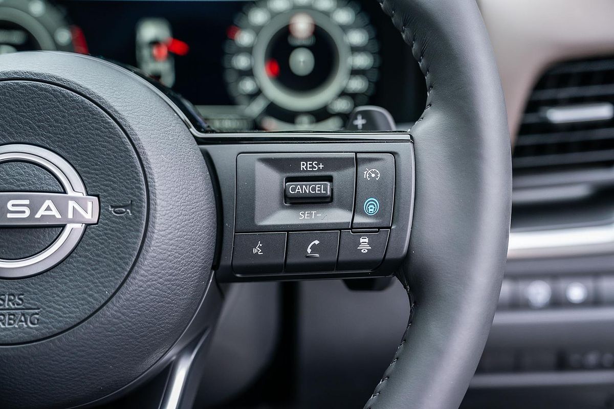 2025 Nissan QASHQAI Ti J12