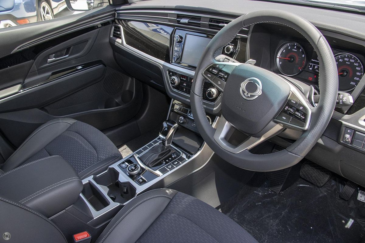 2024 SsangYong Korando ELX C300
