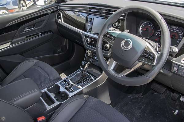 2024 SsangYong Korando ELX C300