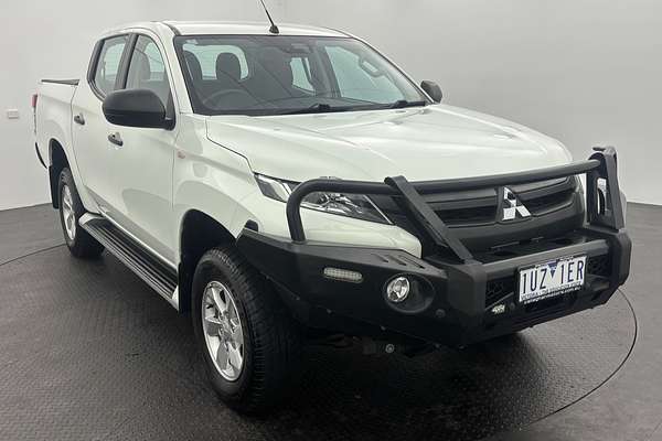 2022 Mitsubishi Triton GLX+ MR 4X4